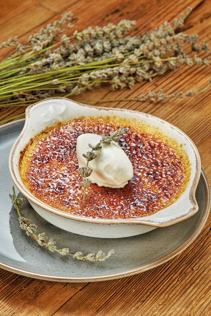 Lavantalı Creme Brulee